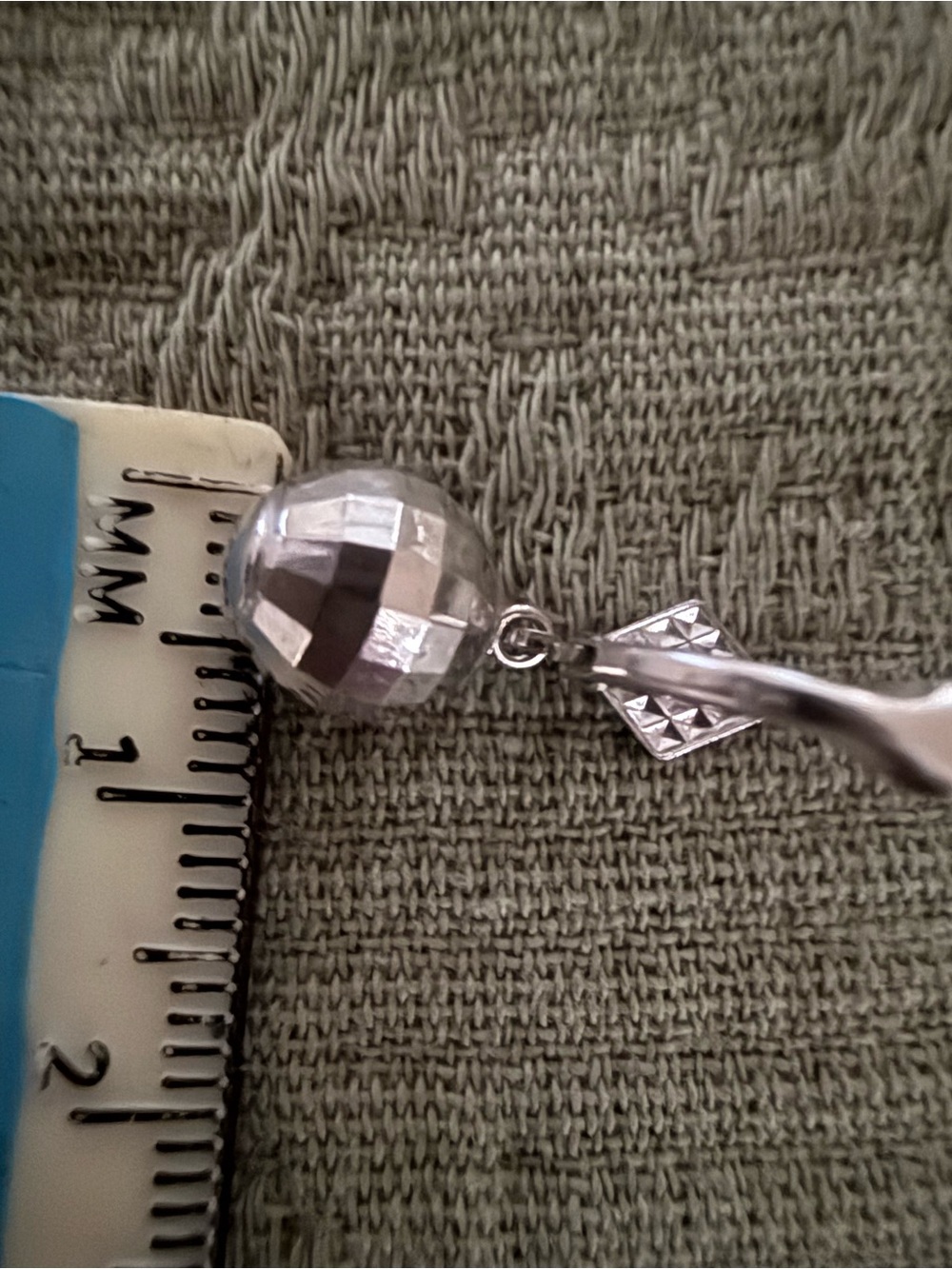 Stamped 14kt white gold Italian Faceted Drop Earrings - Picture 2 of 5